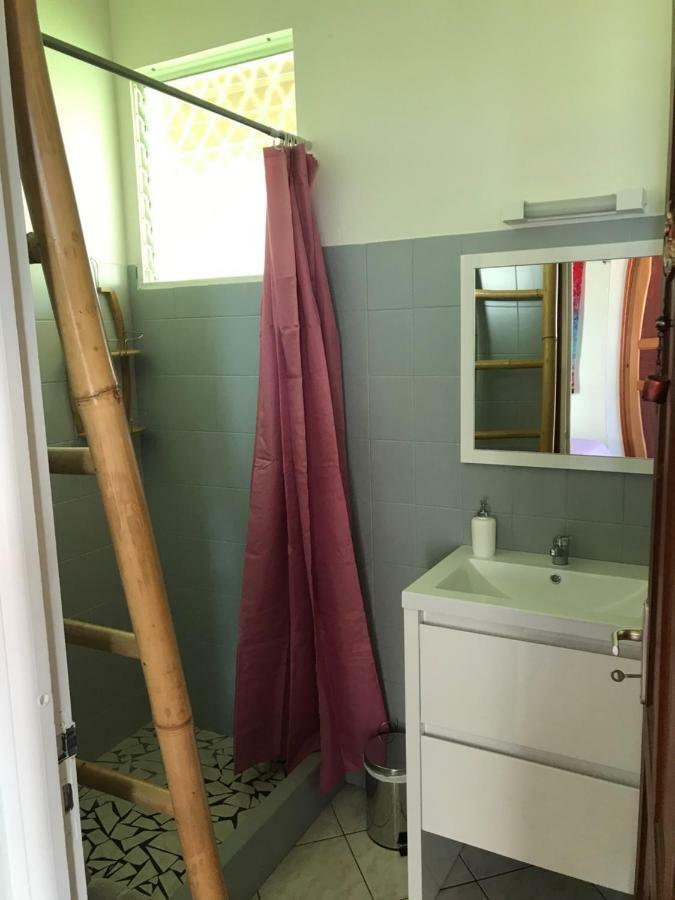 Apartamento Le Repaire Des Caraibes Trois-Rivières Exterior foto